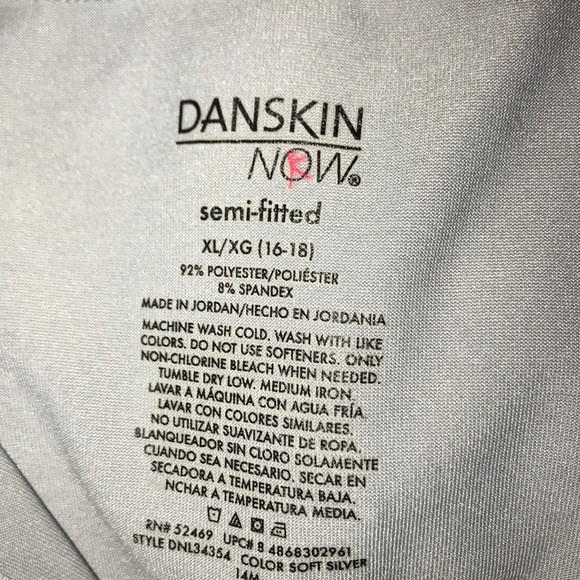 NWOT nice grey zip up jacket - Picture 7 of 8